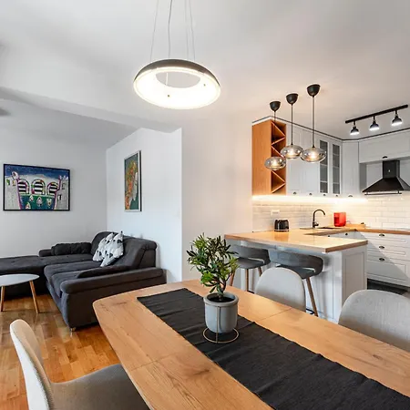 Prestige 7 Apartment *
